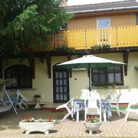 Sarkadi Apartman Hajdúszoboszló Esterno foto