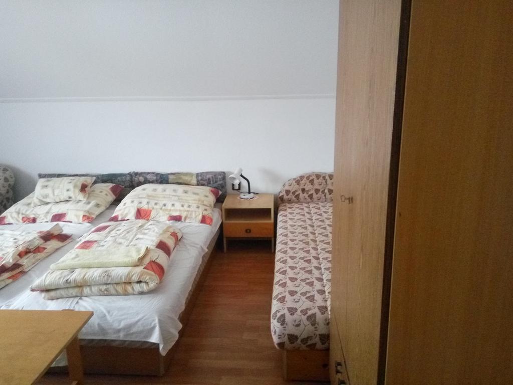 Sarkadi Apartman Hajdúszoboszló Esterno foto