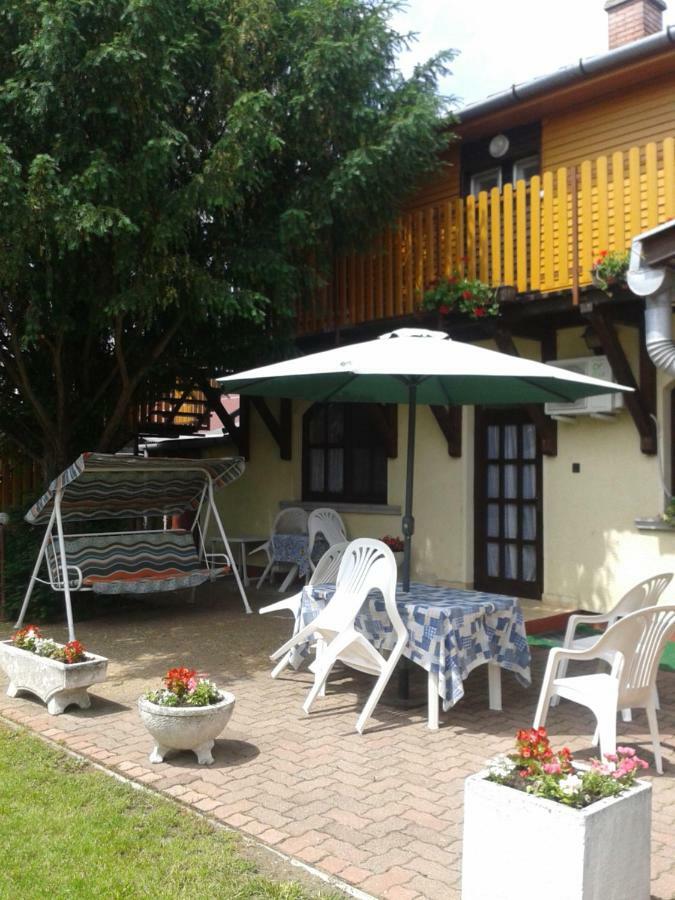 Sarkadi Apartman Hajdúszoboszló Esterno foto