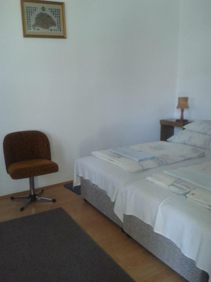 Sarkadi Apartman Hajdúszoboszló Esterno foto